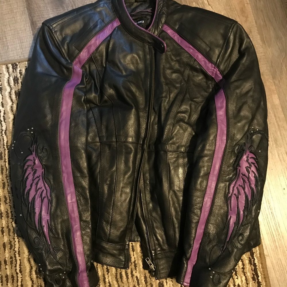 Women’s Leather Jacket